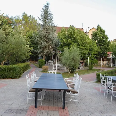 Antonia Hotel